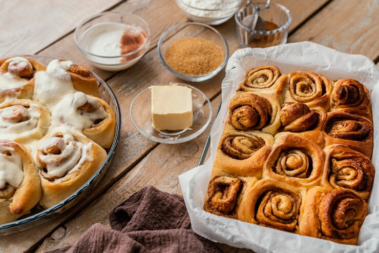 Sourdough Cinnamon Rolls