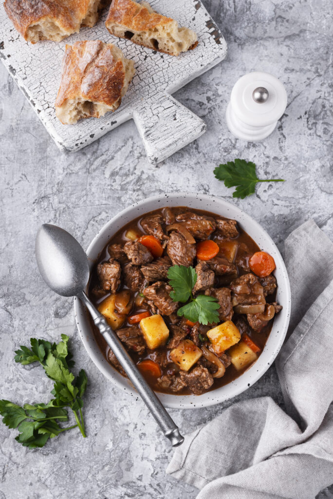 **beef bourguignon instant pot**