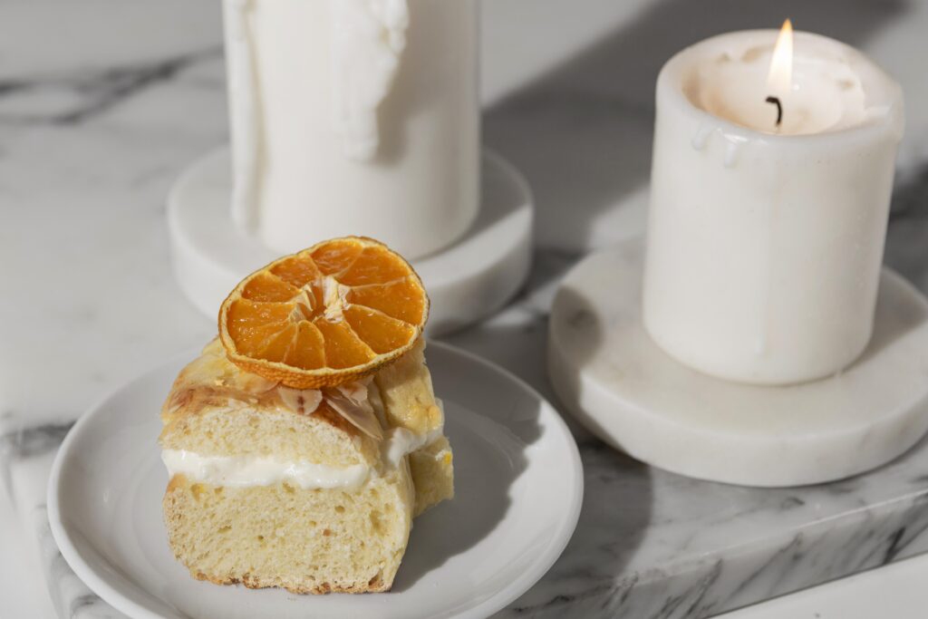 "Mandarin Orange Cake Recipe: Easy & Refreshing