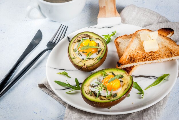 Scrambled Eggs with Avocado